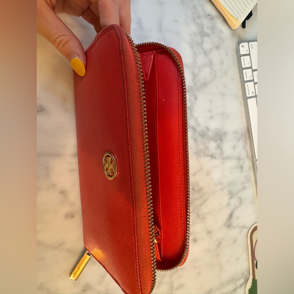 Tory Burch Wallet